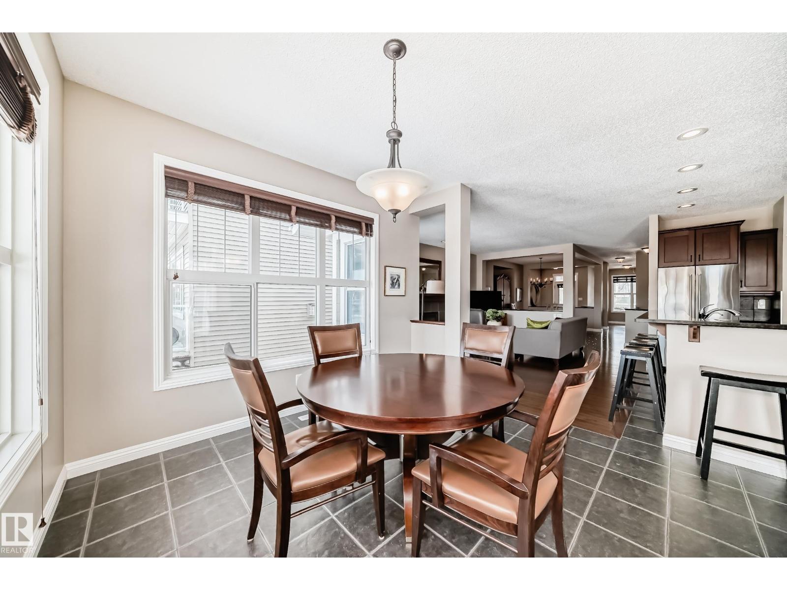 2326 FREZENBERG AV NW, Edmonton