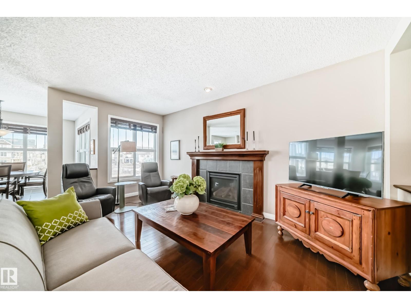 2326 FREZENBERG AV NW, Edmonton