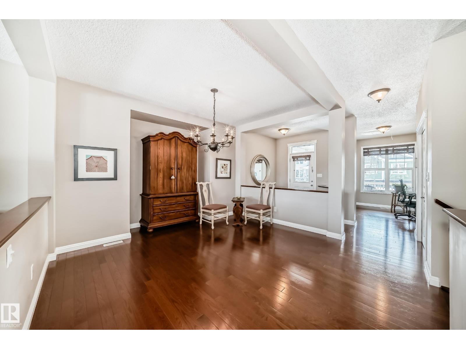 2326 FREZENBERG AV NW, Edmonton