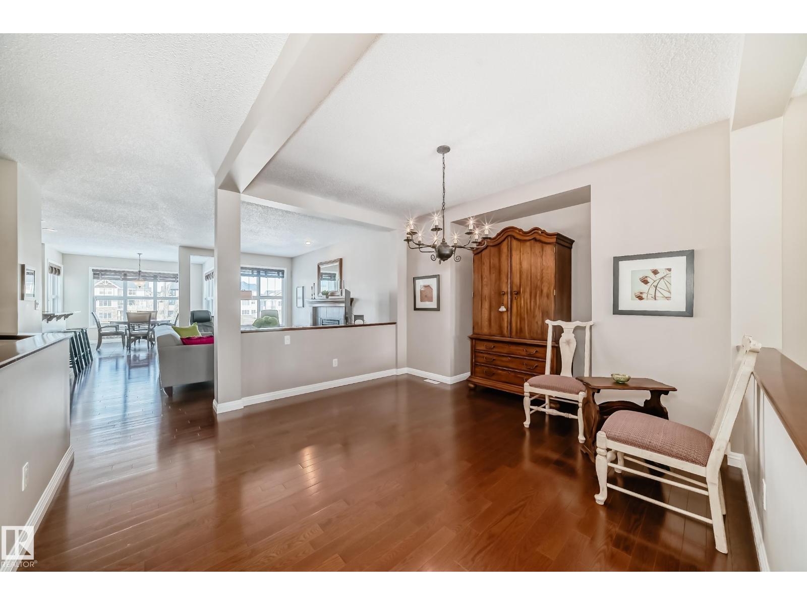 2326 FREZENBERG AV NW, Edmonton