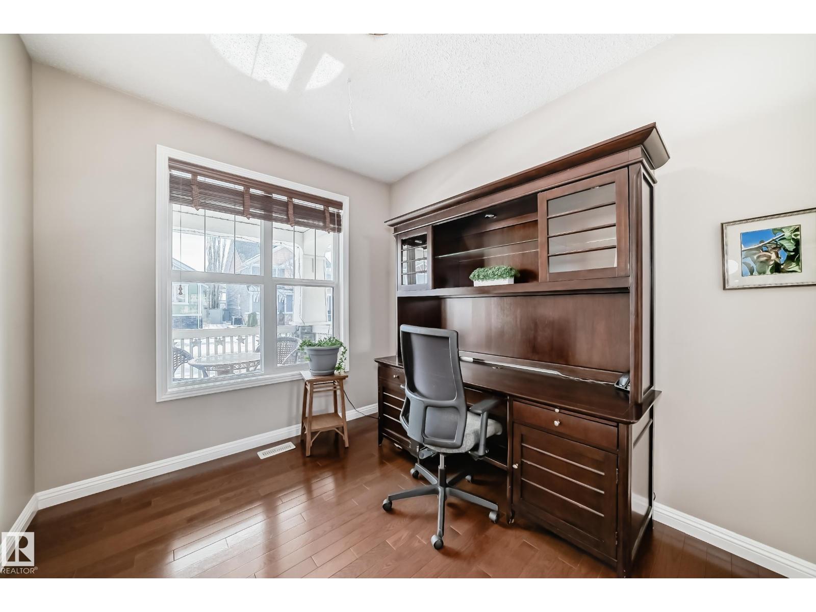 2326 FREZENBERG AV NW, Edmonton