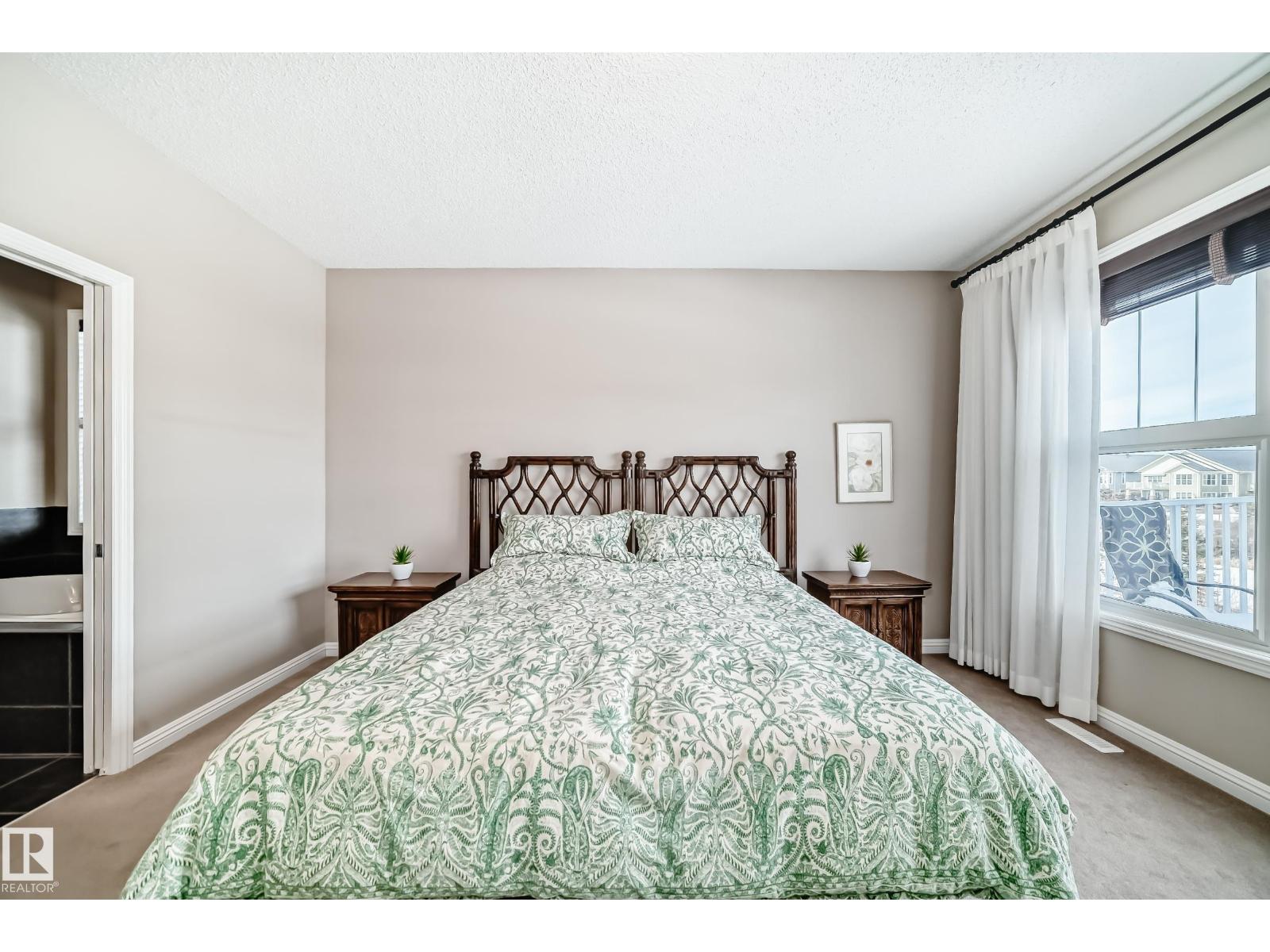 2326 FREZENBERG AV NW, Edmonton