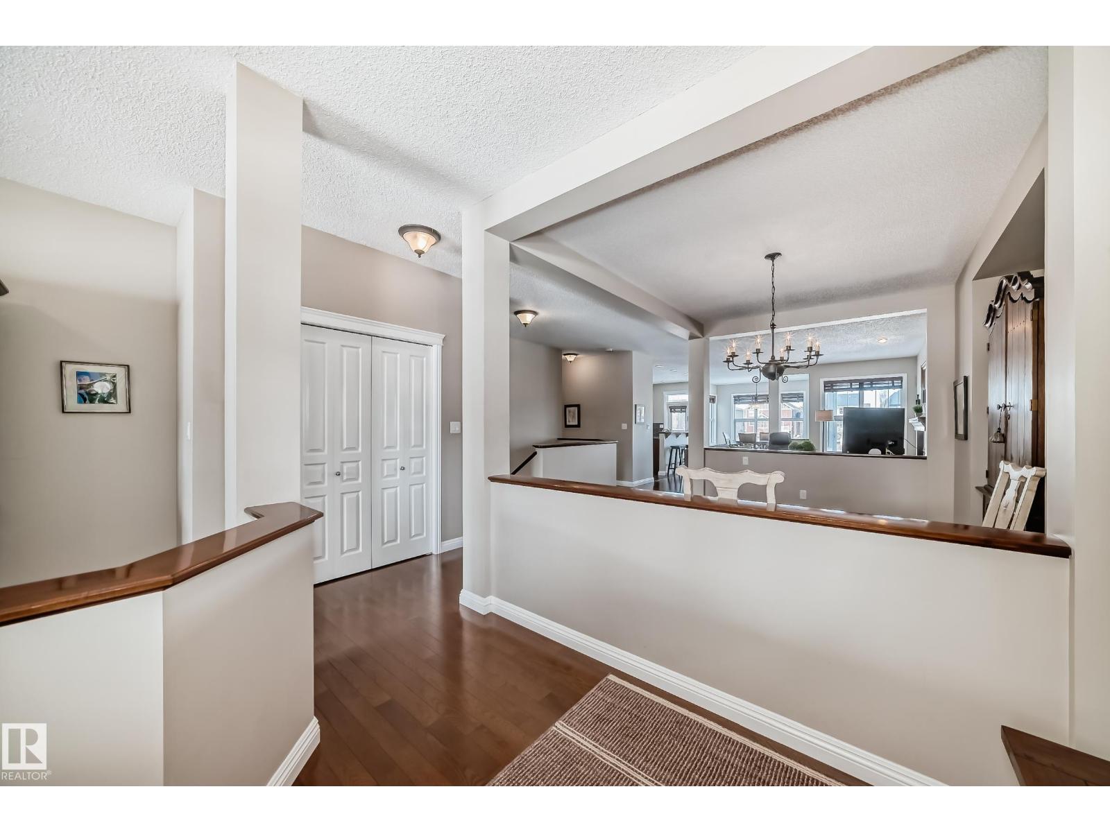 2326 FREZENBERG AV NW, Edmonton