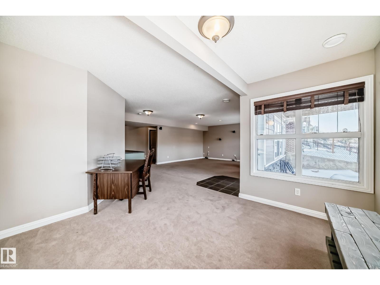 2326 FREZENBERG AV NW, Edmonton