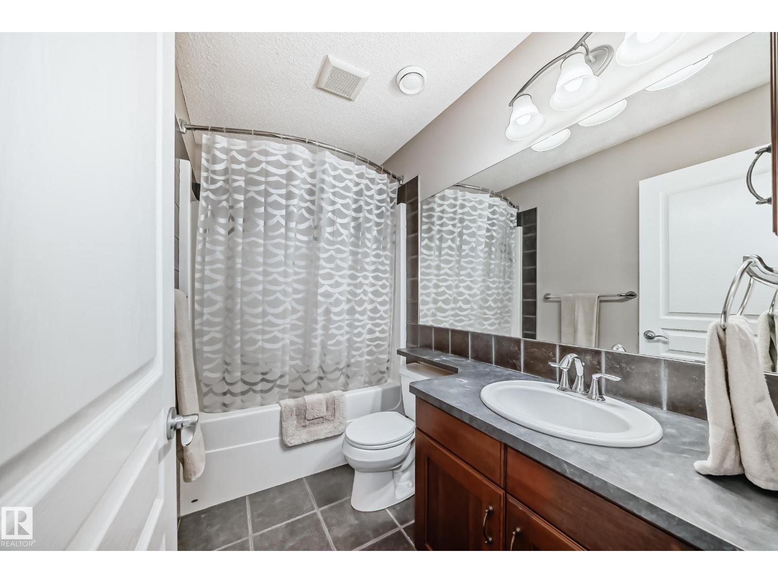 2326 FREZENBERG AV NW, Edmonton