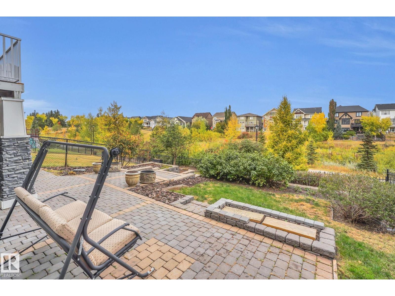 2326 FREZENBERG AV NW, Edmonton