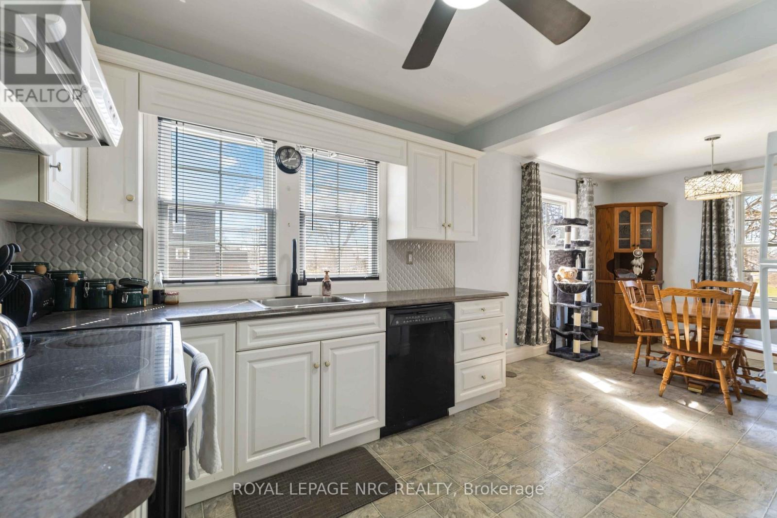 103 CLARE AVENUE - 13