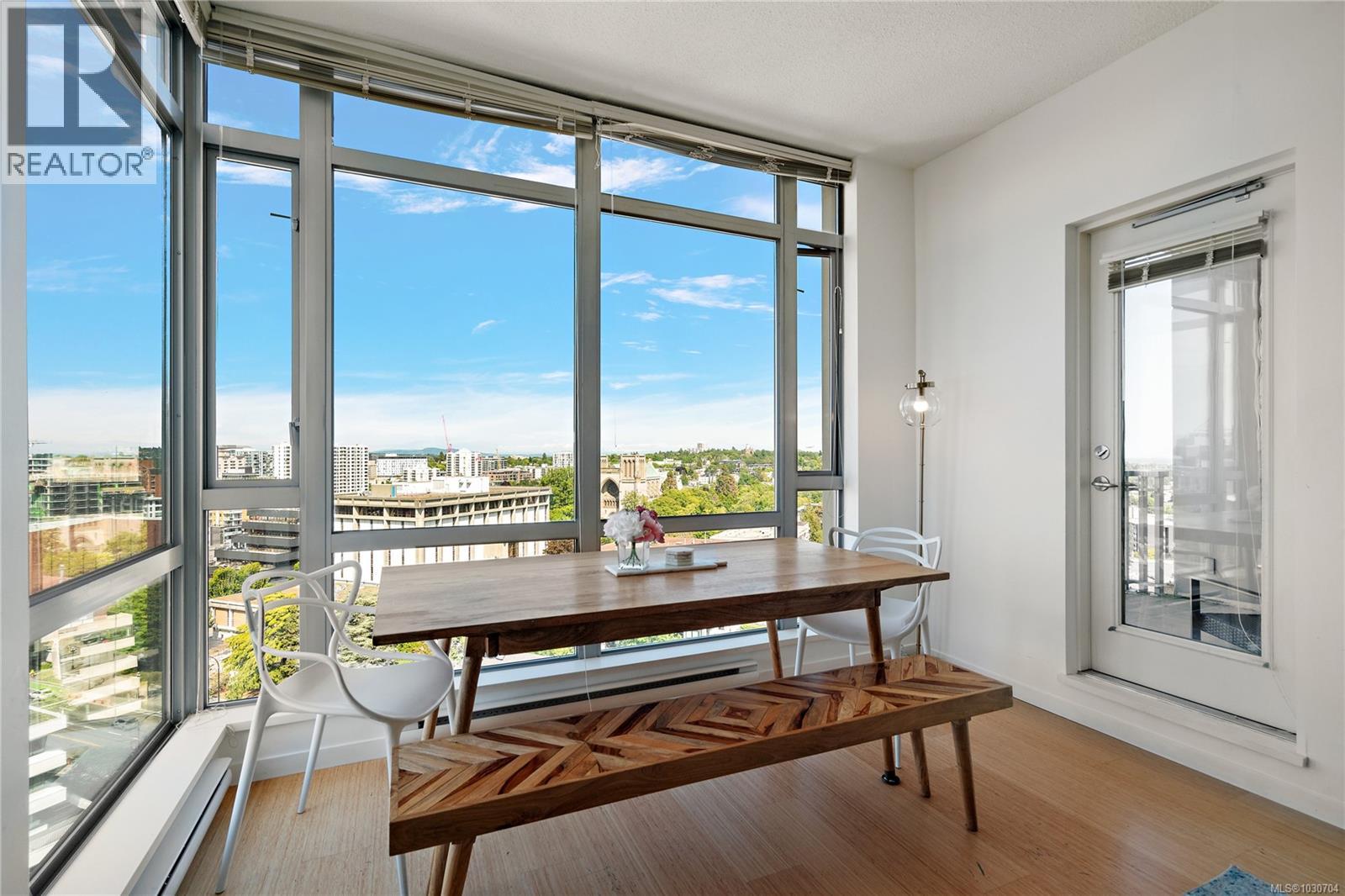 2001 751 Fairfield Road, Victoria