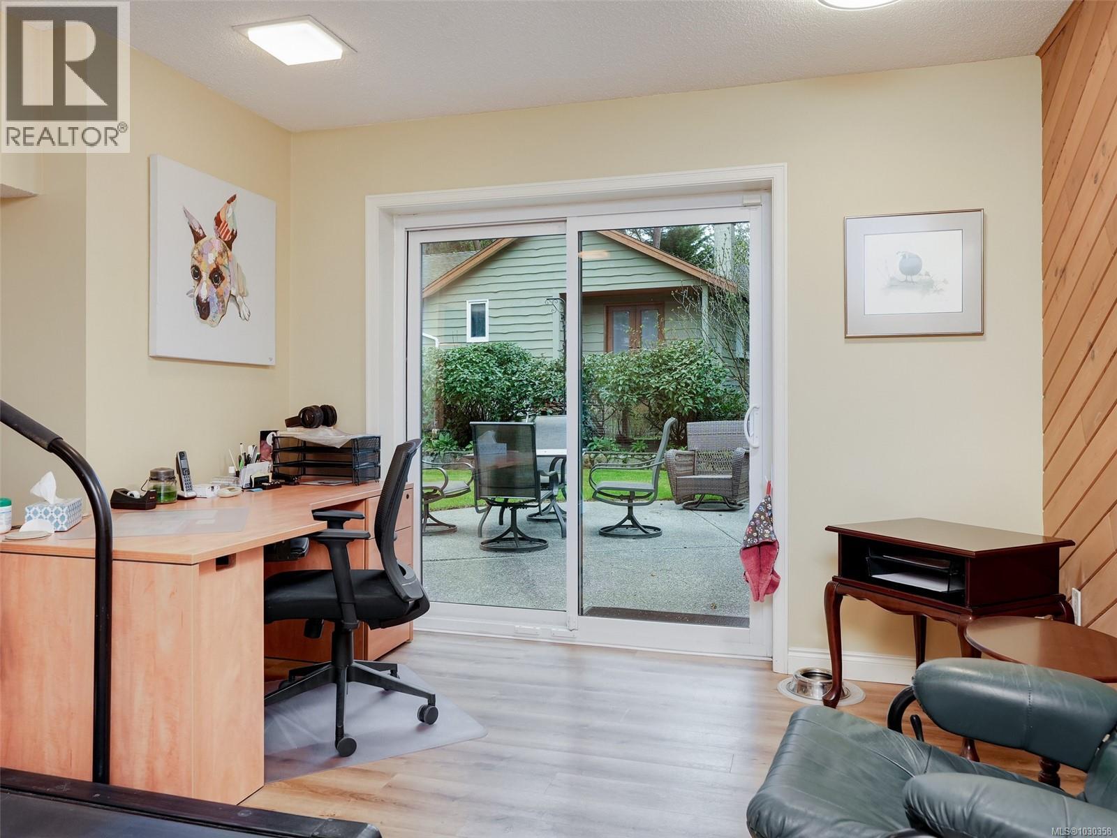  10720 Derrick Road, North Saanich