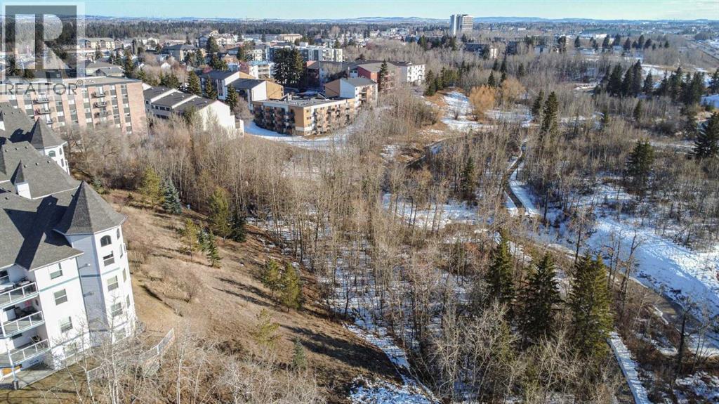 5217 39 Street, Red Deer