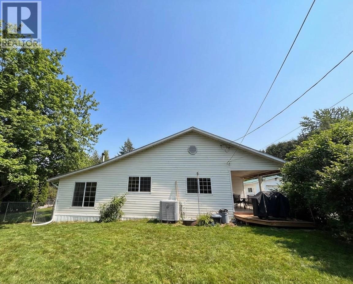 3433 ERICKSON ROAD - 26