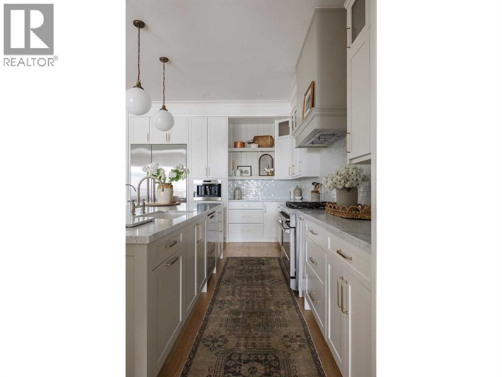 Single Family House for Sale in   Avenue SW Altadore Calgary 