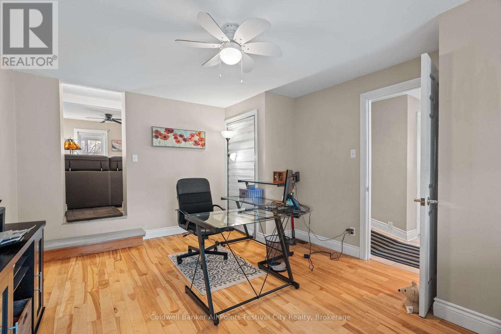 85 CAMBRIA ROAD N - 20