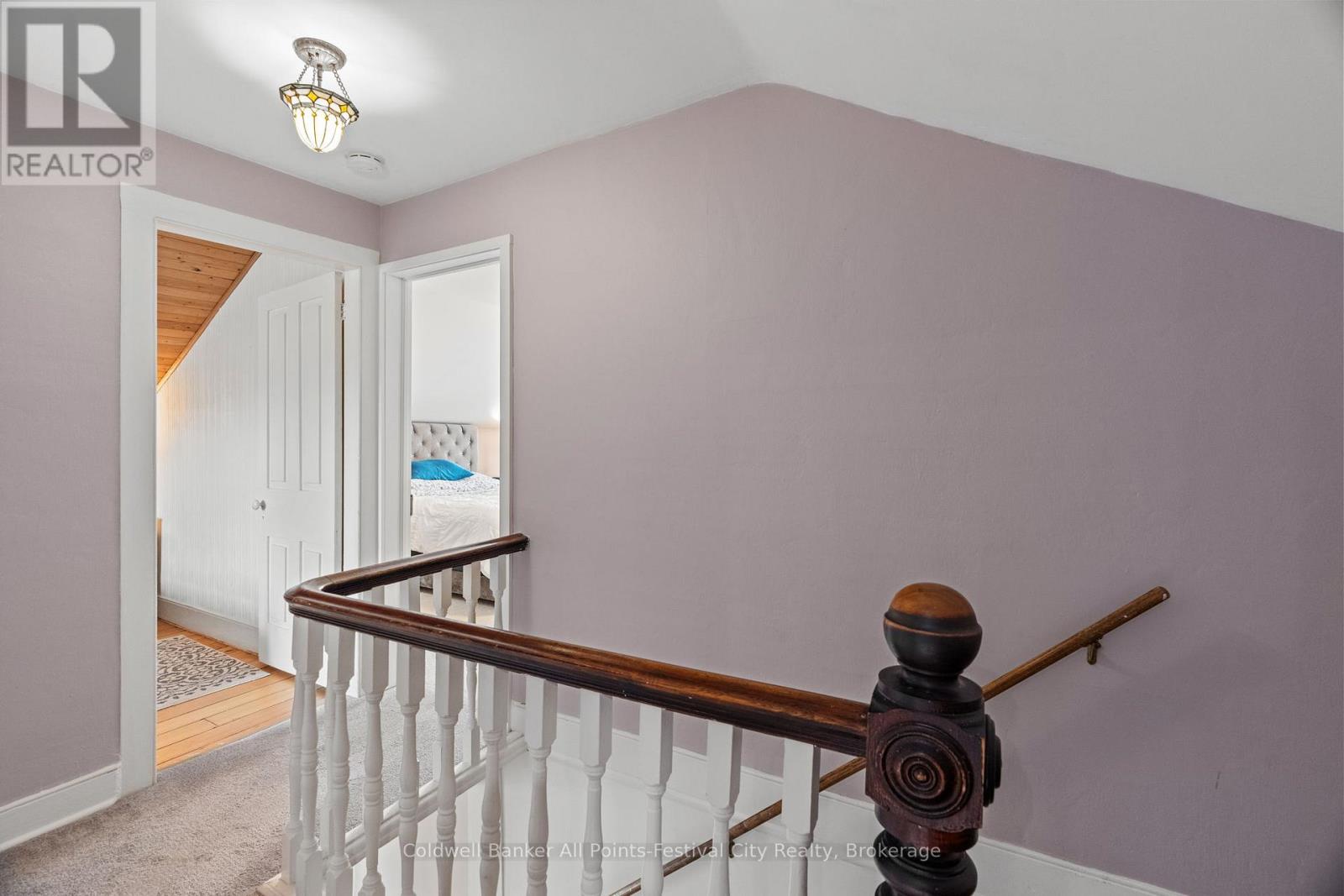85 CAMBRIA ROAD N - 26