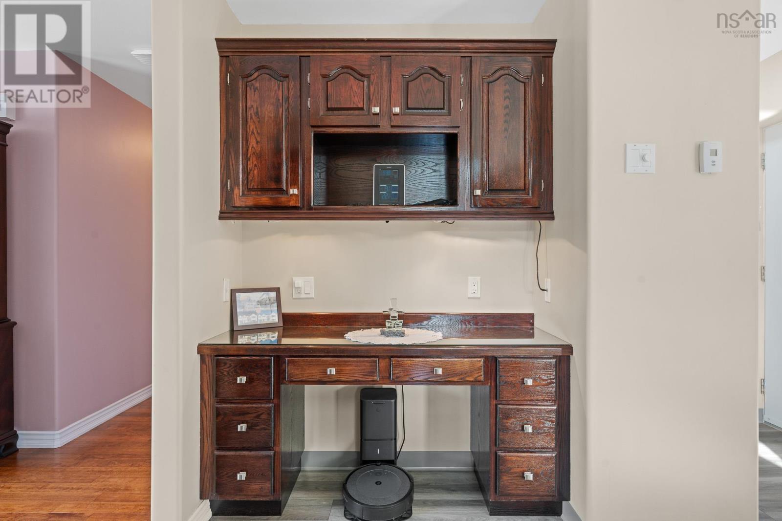 Property 23 of 49 of 1312 Waverley Road