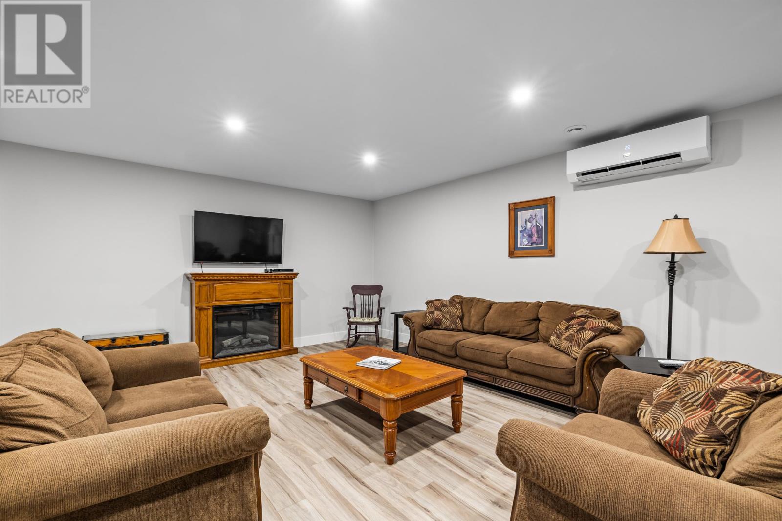 53 Westville Road - 30