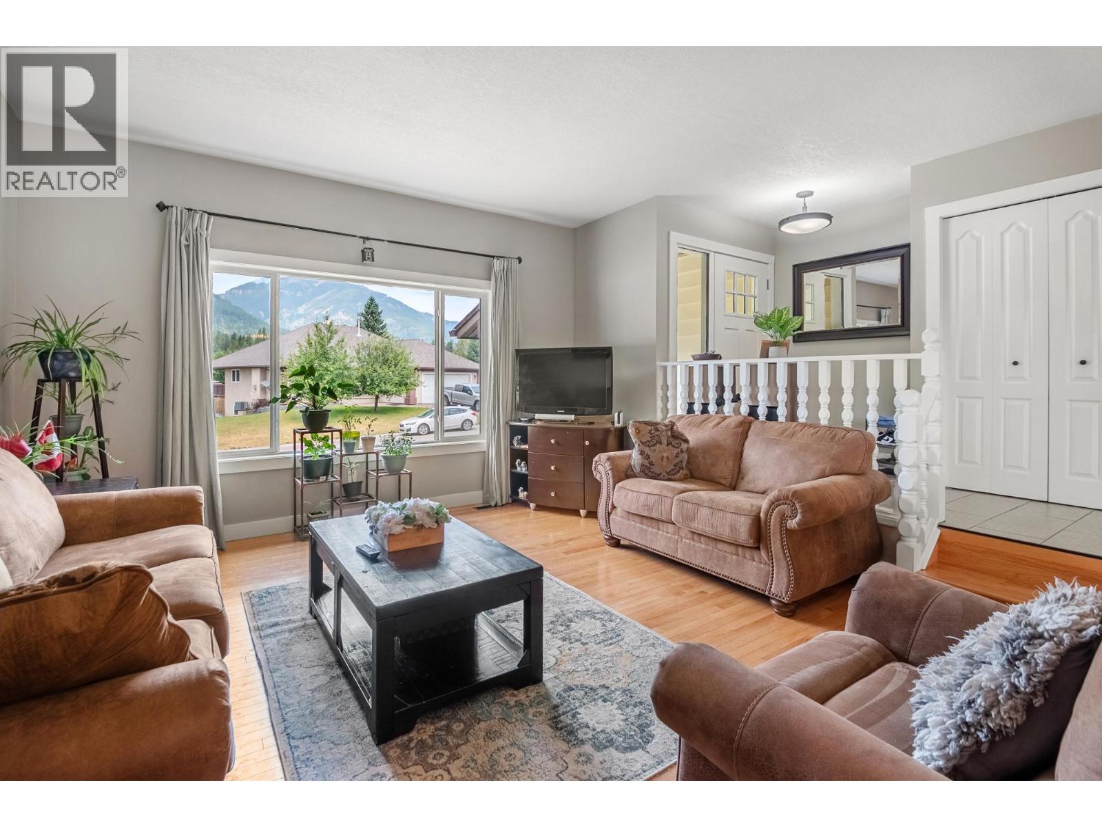 1257 VALLEY VIEW Drive, Sparwood