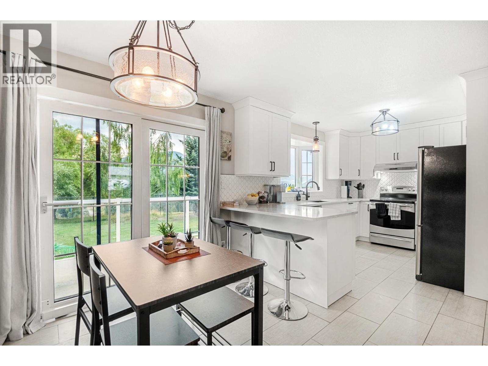 1257 VALLEY VIEW Drive, Sparwood