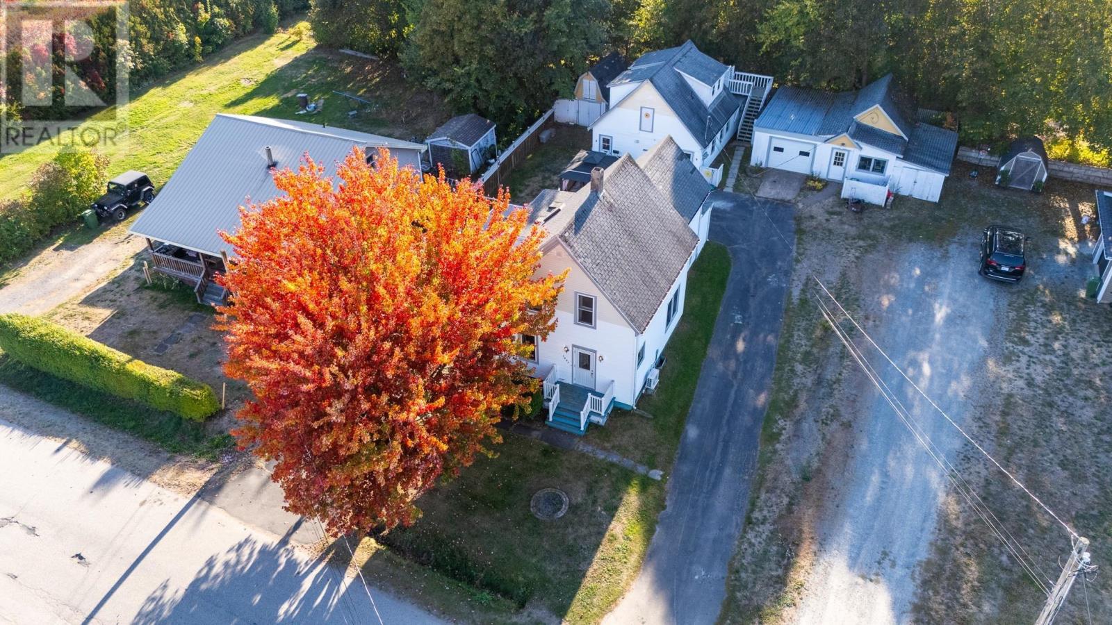 Property 38 of 38 of 1007 Terrys Creek Road