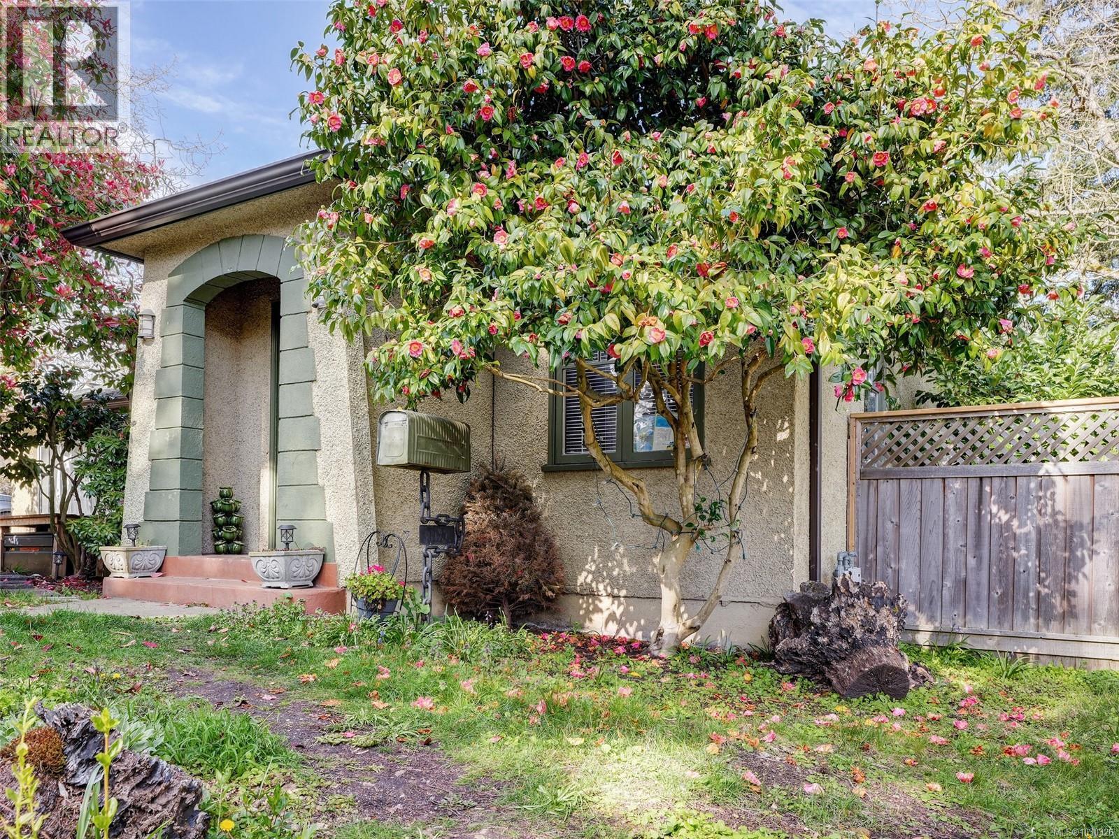 4071 CEDAR HILL RD - 23