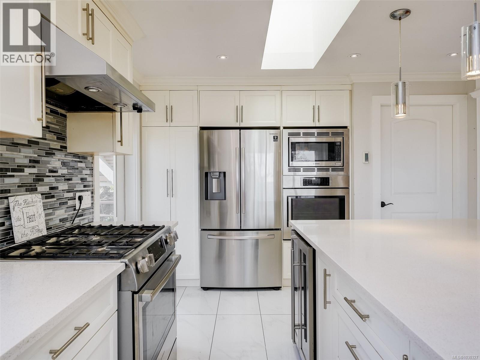  4081 Cedar Hill Road, Saanich