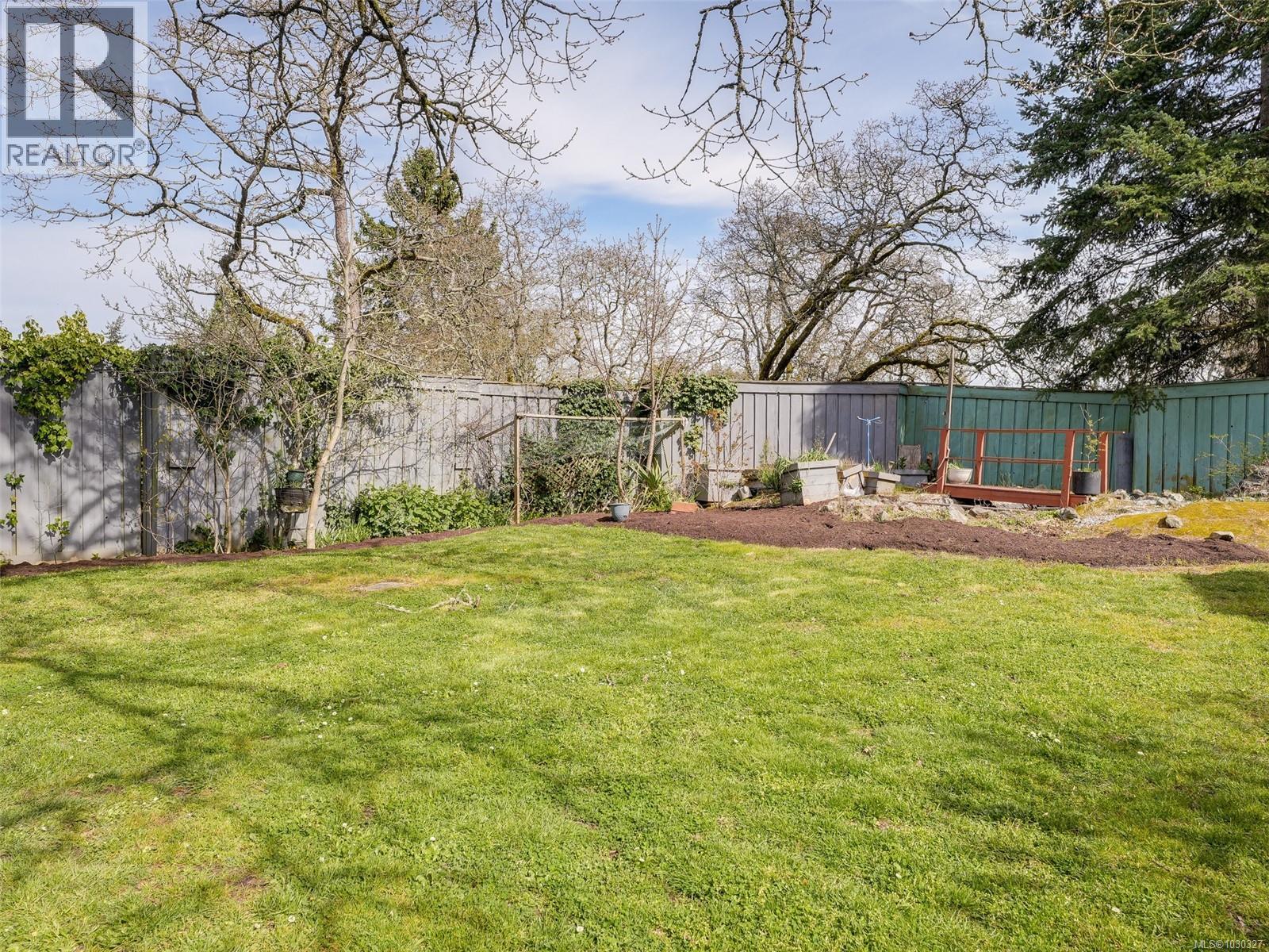  4081 Cedar Hill Road, Saanich
