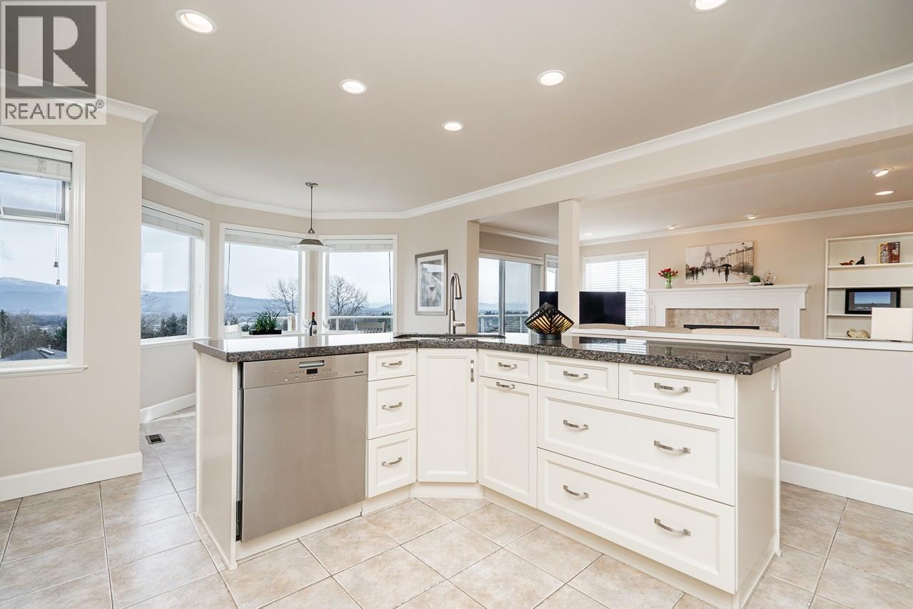 622 CLEARWATER WAY, Coquitlam