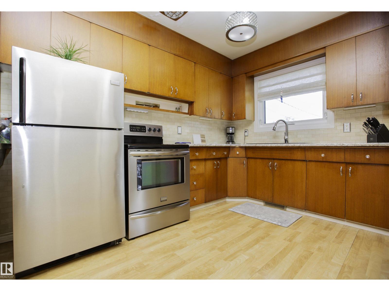 12827 109 ST NW, Edmonton