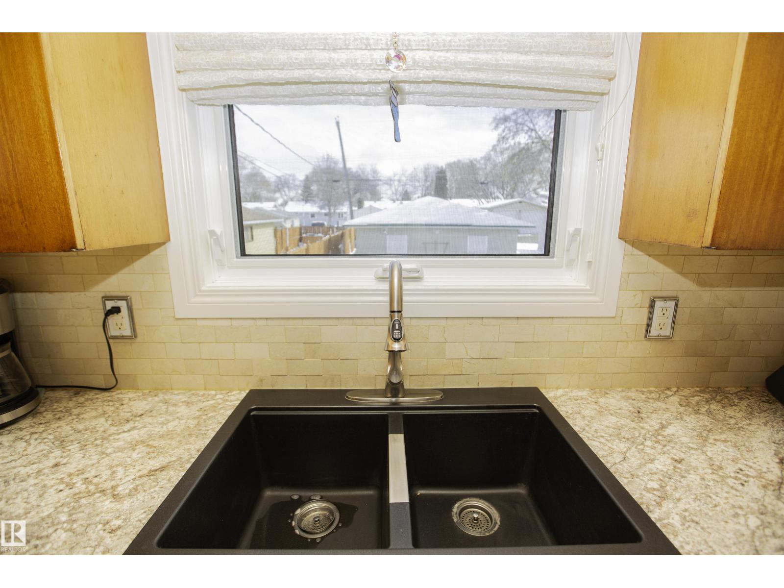 12827 109 ST NW, Edmonton