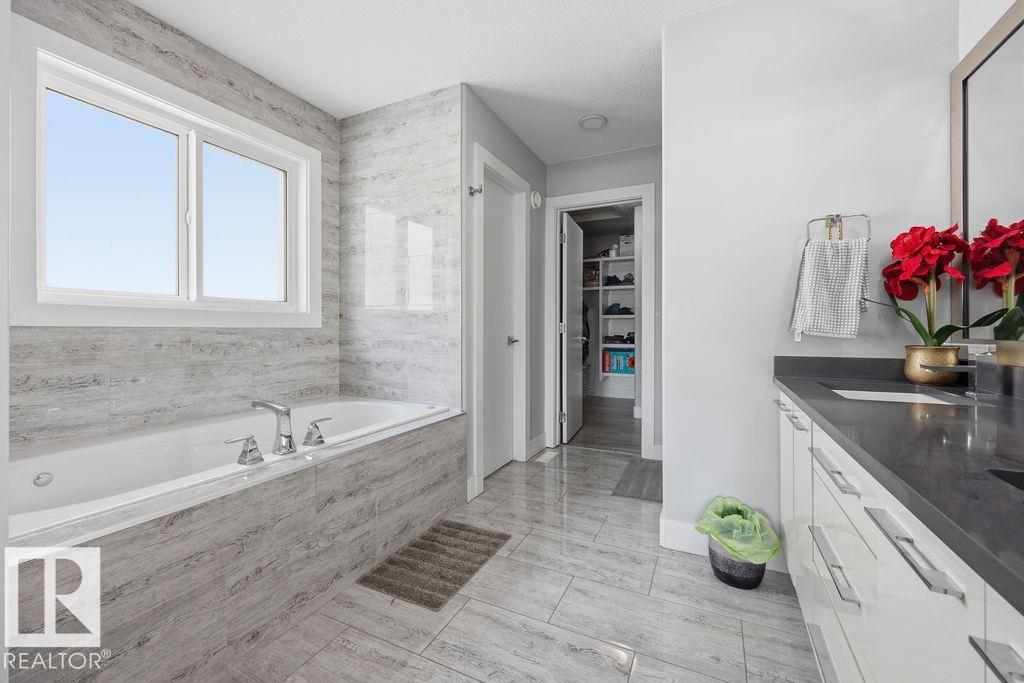 17534 60A ST NW - 32