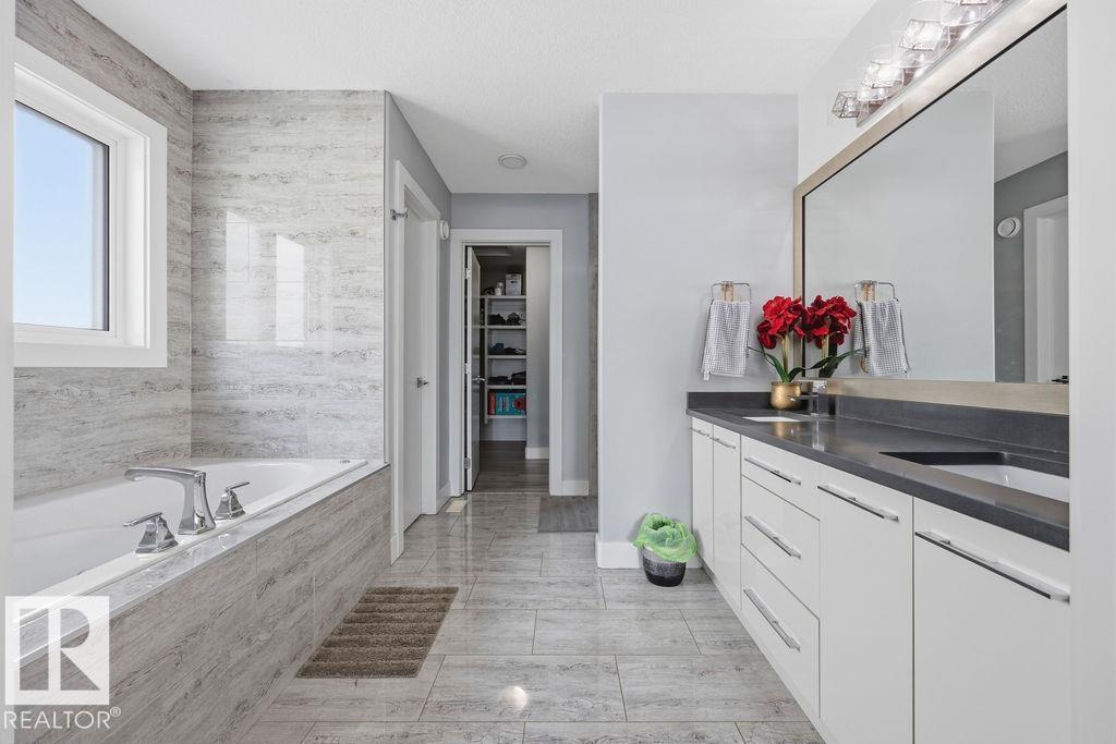 17534 60A ST NW - 33