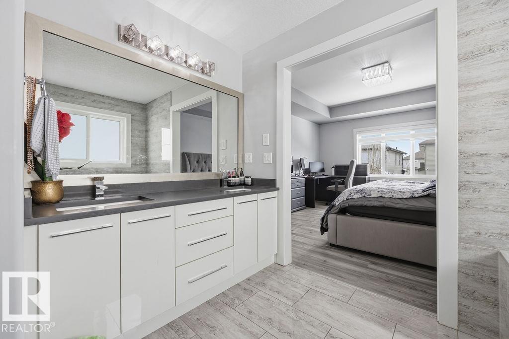 17534 60A ST NW - 34