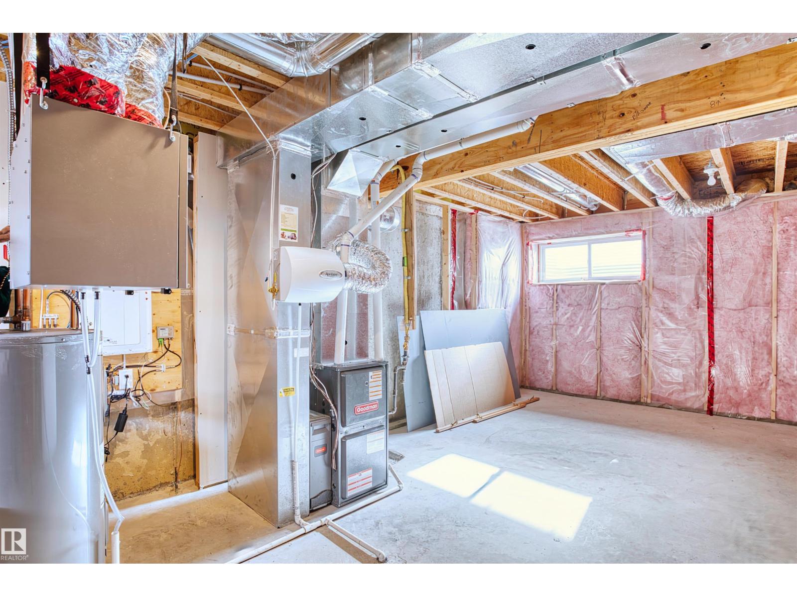 545 CHAPPELLE DR SW, Edmonton