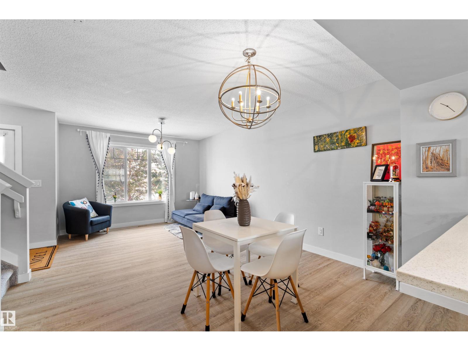 545 CHAPPELLE DR SW, Edmonton