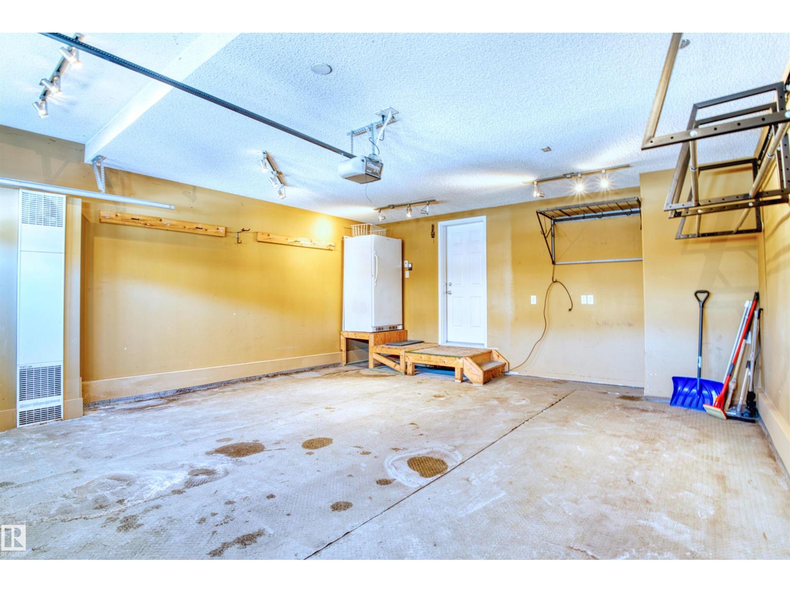 805 ARMITAGE WD SW, Edmonton