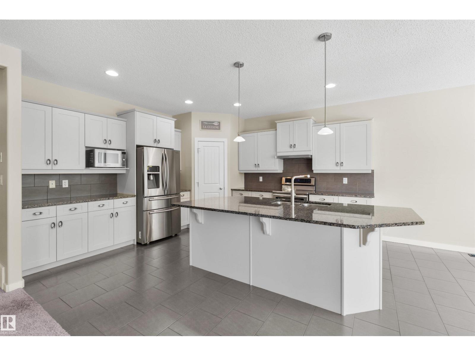 805 ARMITAGE WD SW, Edmonton