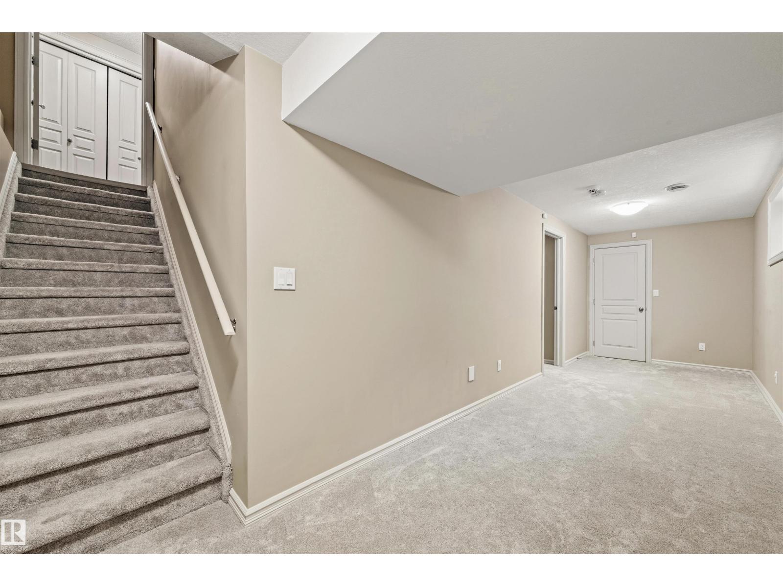 304 79 ST SW, Edmonton