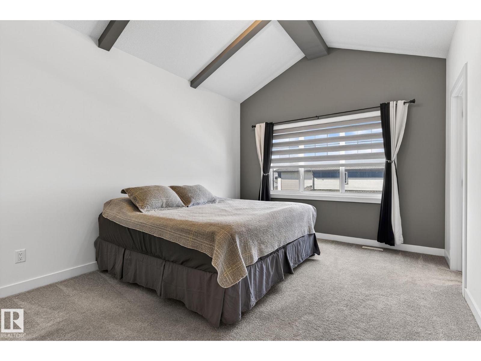 105 ELM ST, Fort Saskatchewan