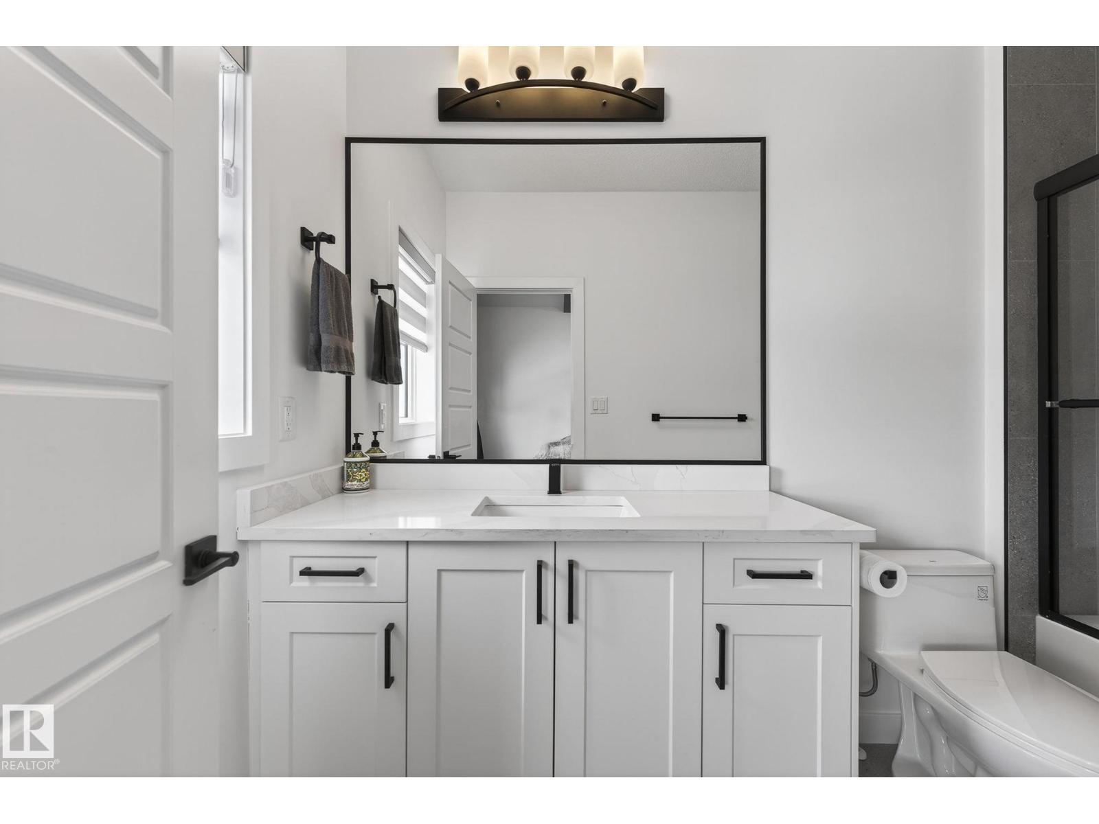 105 ELM ST, Fort Saskatchewan