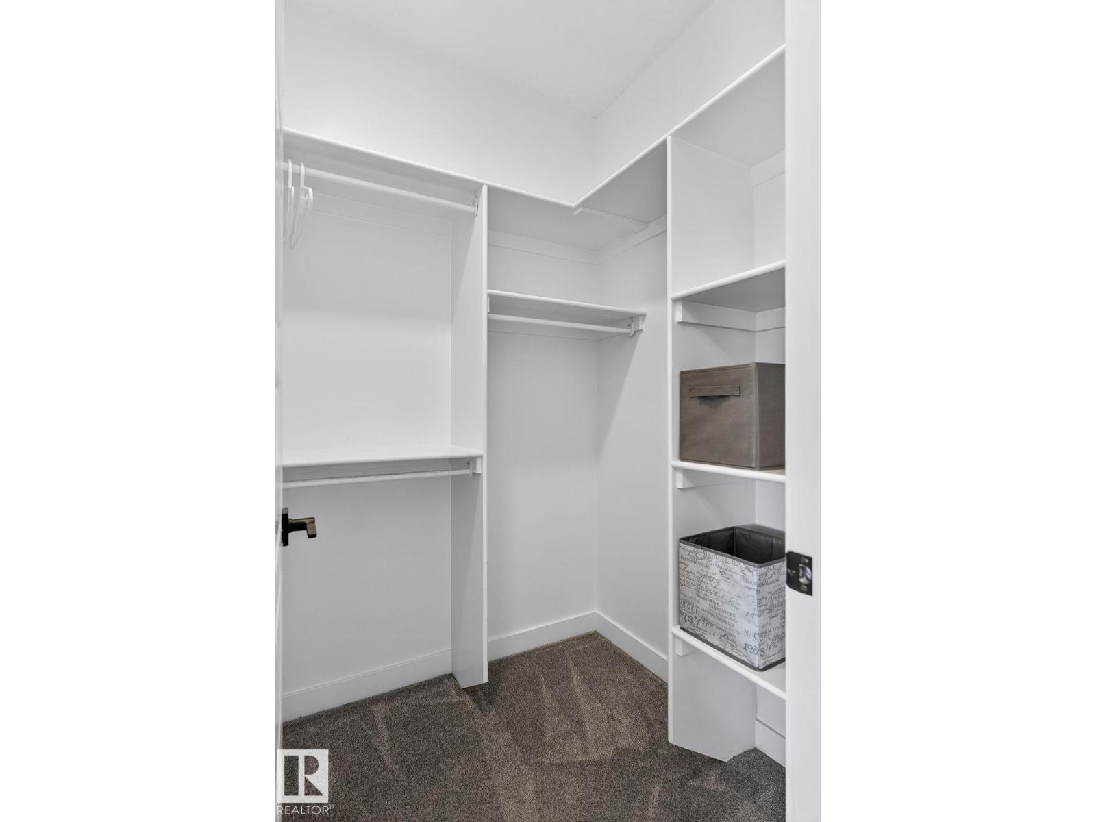 105 ELM ST, Fort Saskatchewan