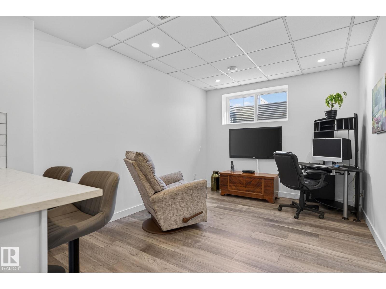 105 ELM ST, Fort Saskatchewan