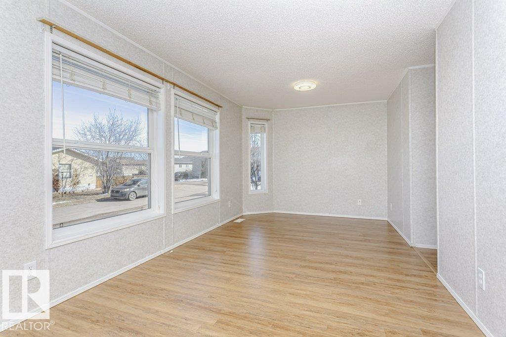 1919 Jubilee Road, Sherwood Park