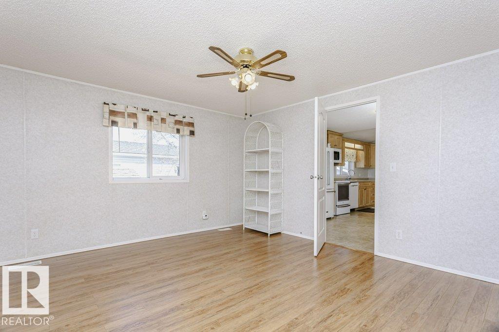 1919 Jubilee Road, Sherwood Park