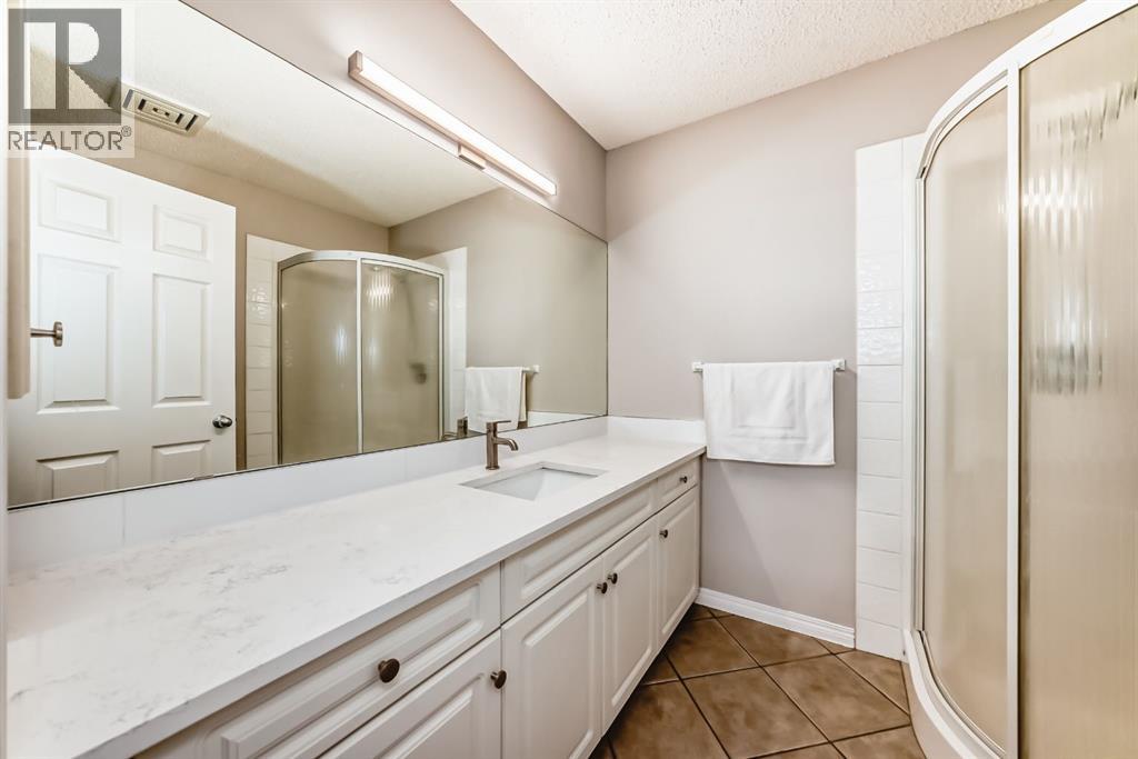 Single Family House Multi-level for Sale in   Erlton Street SW Erlton Calgary 