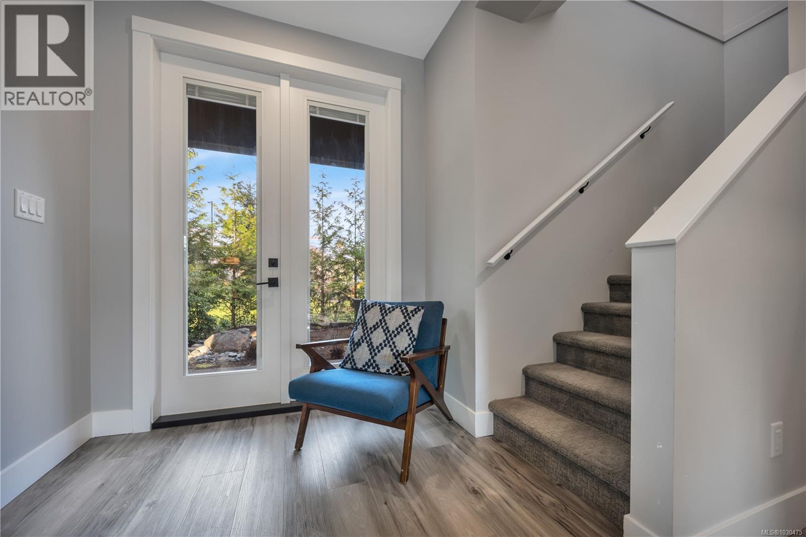 #6 1175 RESORT DR - 20