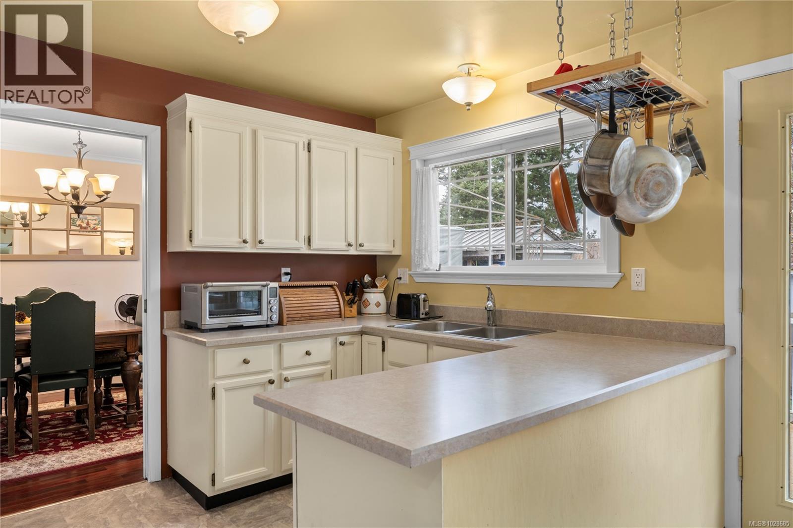 1776 Meredith Rd, Nanaimo