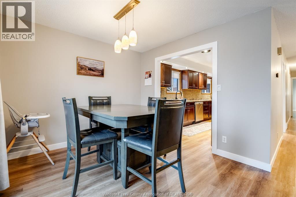 250 Applewood ROAD - 10