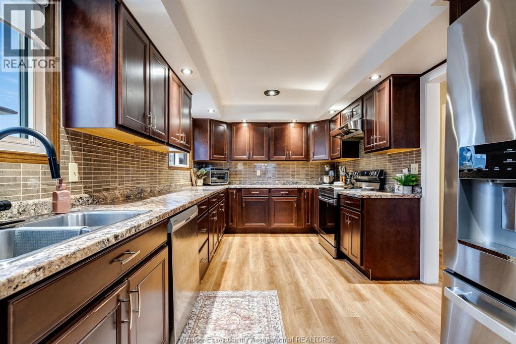 250 Applewood ROAD - 12