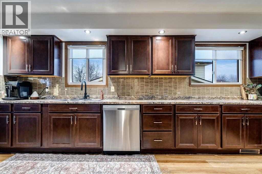 250 Applewood ROAD - 14