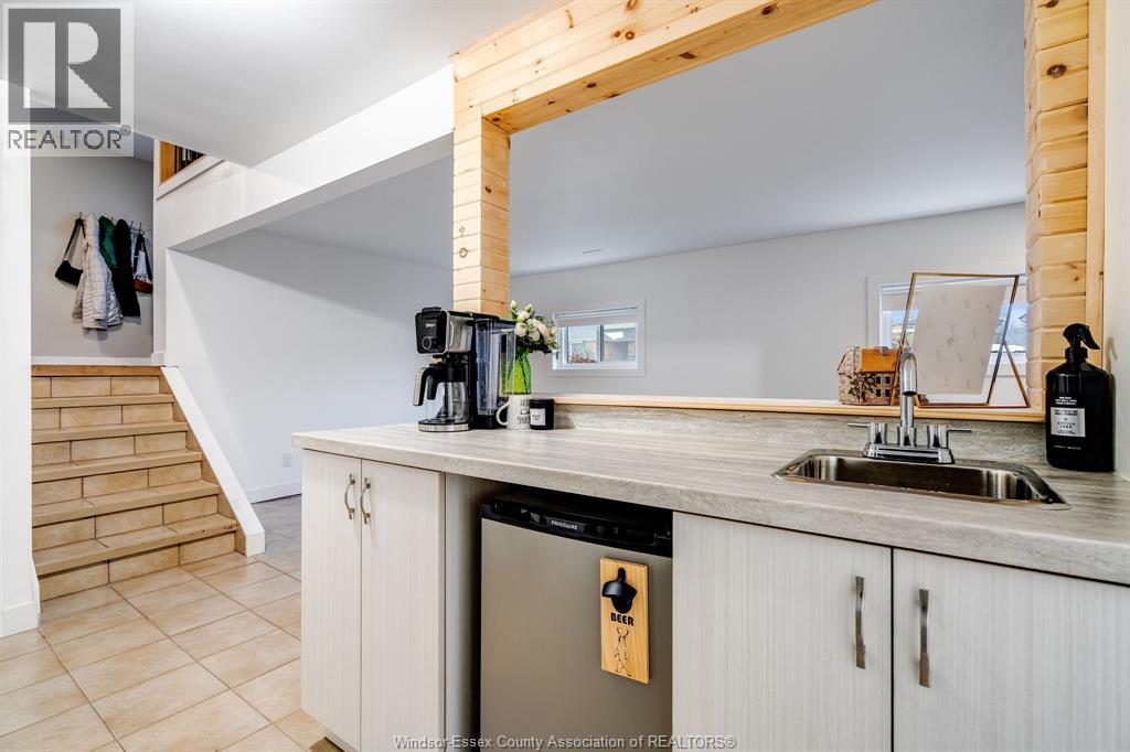 250 Applewood ROAD - 31